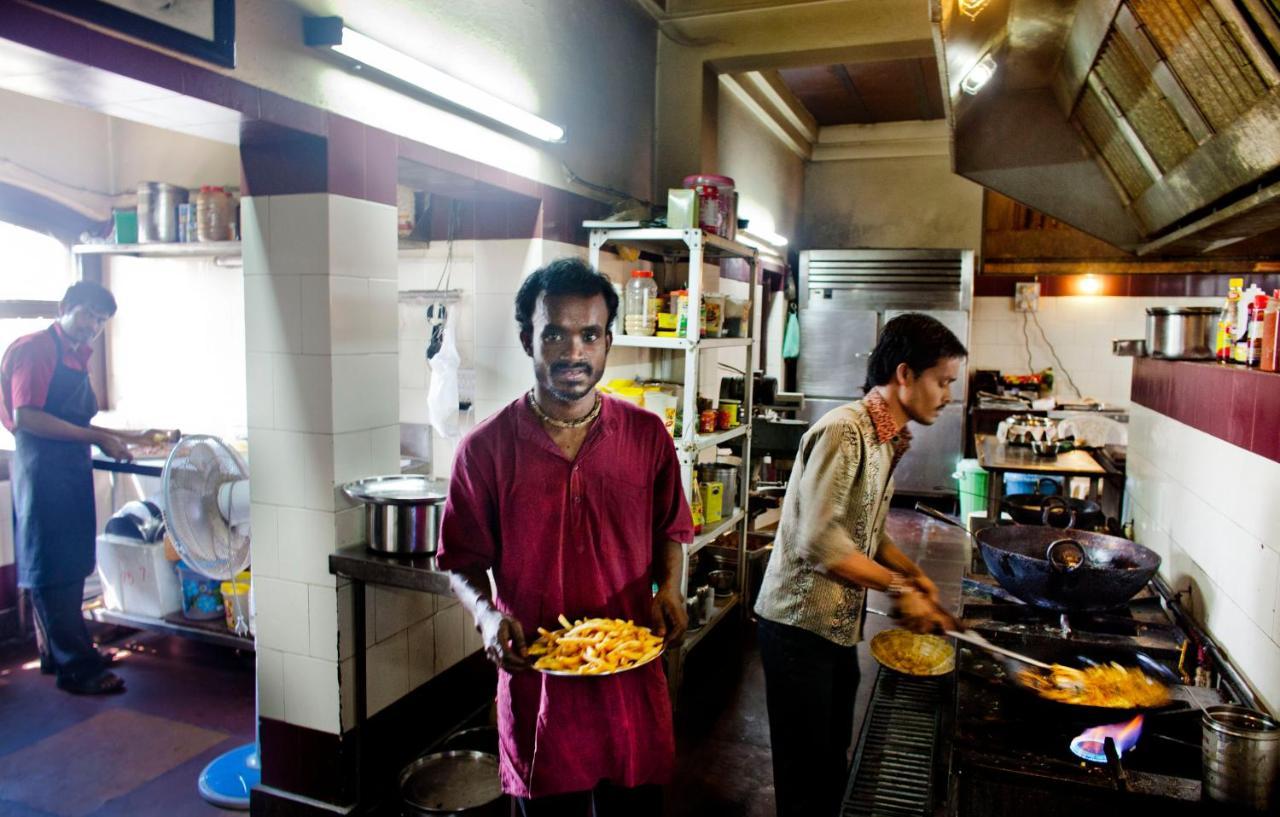 Mvt Guesthouse & Restaurant Vrindāvan Eksteriør bilde